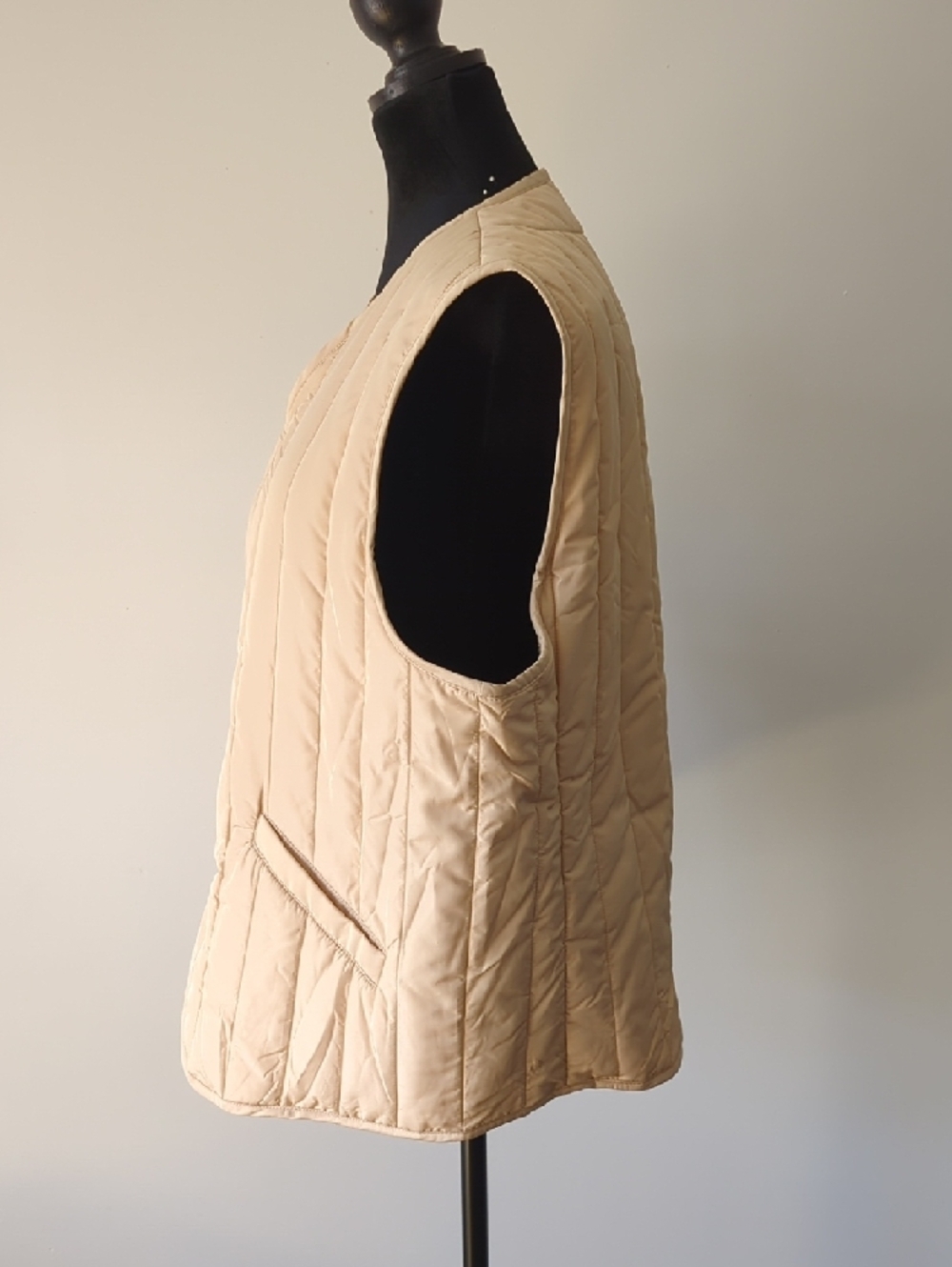 Saks Fifth Avenue Quilted Tan Button-Front Vest Size XL - Picture 4 of 13